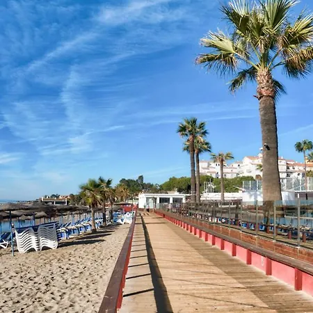Playas Del Duque, Puerto Banus, Golf .Playa Y Compras Apartment Marbella Exterior photo