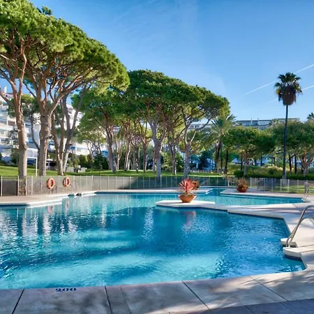 Playas Del Duque, Puerto Banus, Golf .Playa Y Compras Apartment Marbella Exterior photo